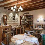 L'hotellerie De La Toile A Beurre 3*
