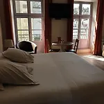 Apart Otel L'hotellerie De La Toile A Beurre 3*