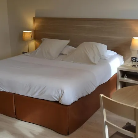 L'hotellerie De La Toile A Beurre Apart Otel Ancenis