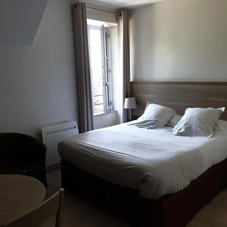 L'hotellerie De La Toile A Beurre Apartmanhotel Ancenis